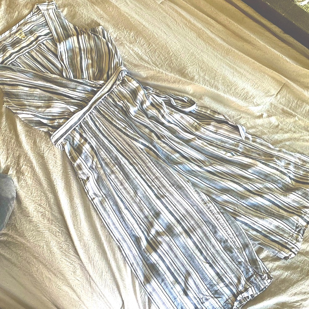 Gap wide leg jumpsuit. Women, size S. Gray/white.
